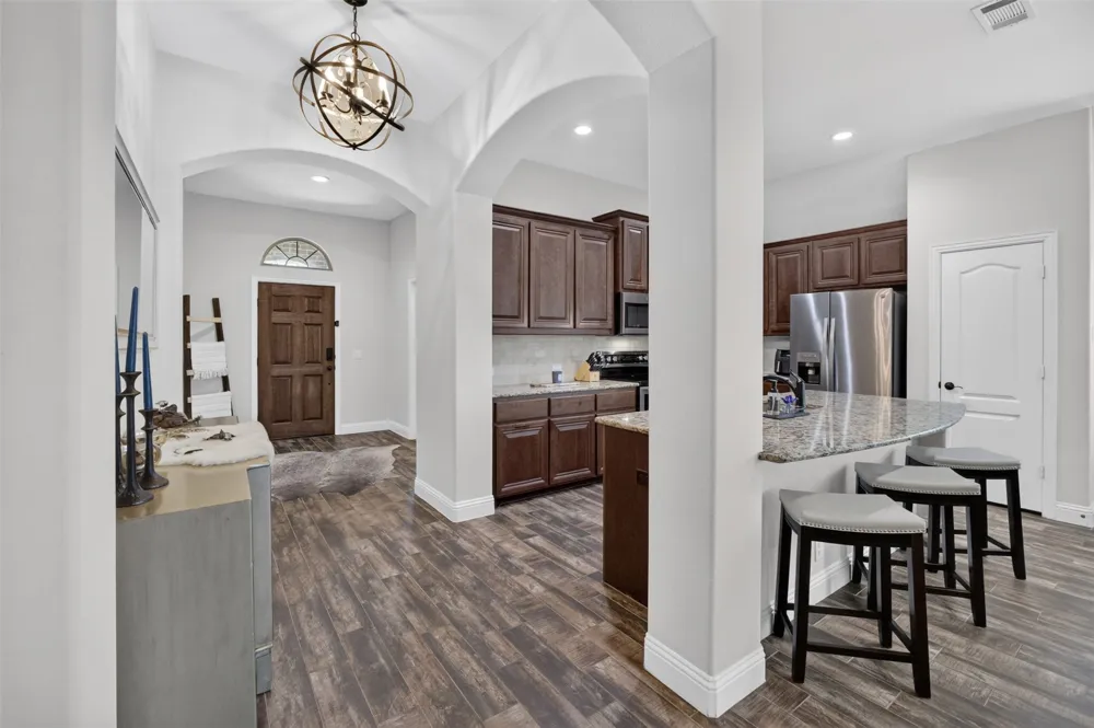 11805 Dixon Drive Fort Worth, TX 76108