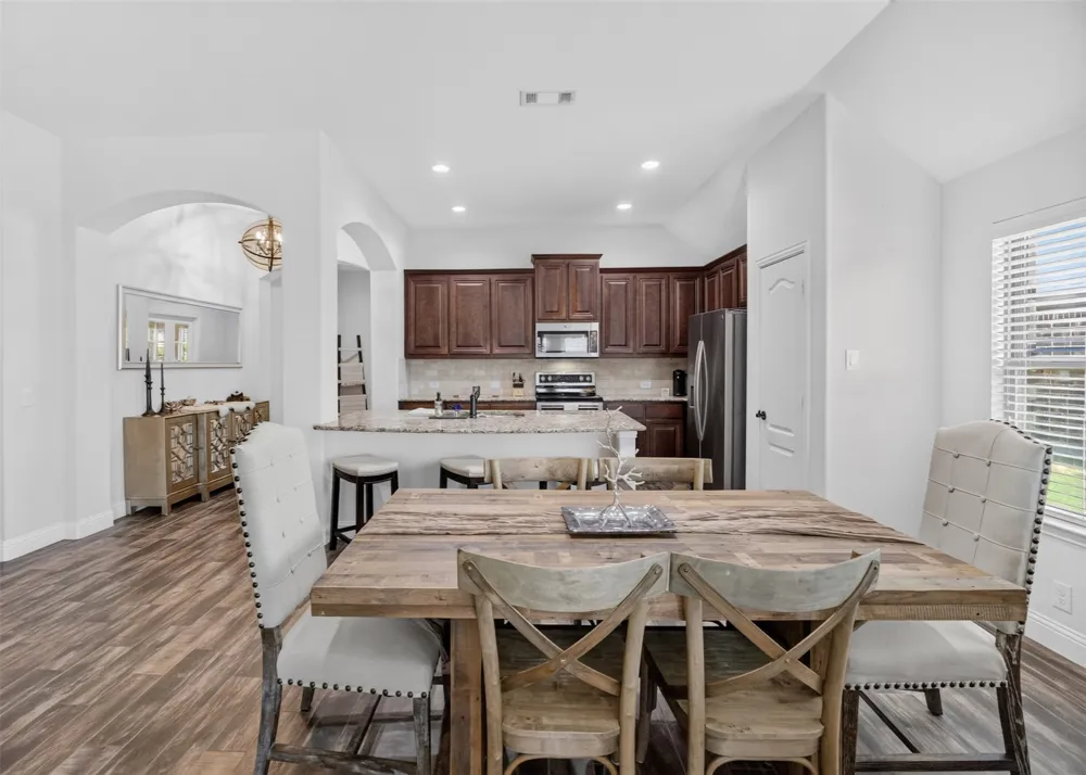 11805 Dixon Drive Fort Worth, TX 76108