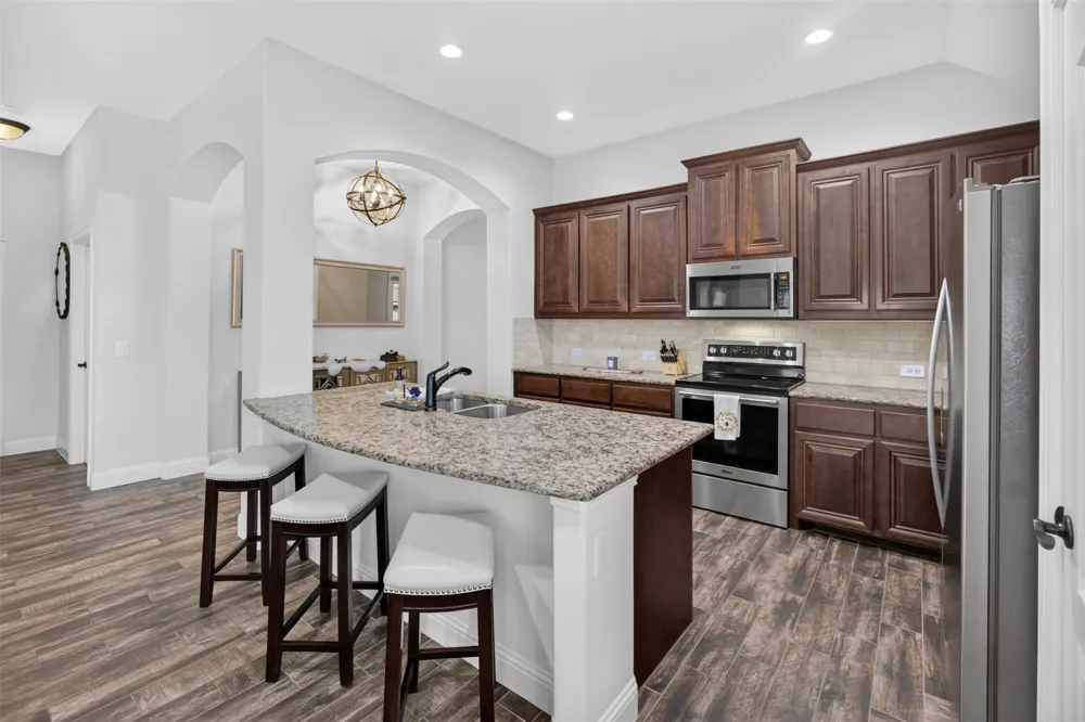 11805 Dixon Drive Fort Worth, TX 76108