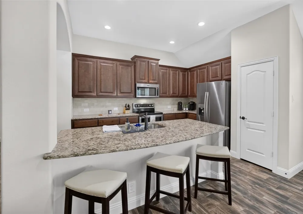 11805 Dixon Drive Fort Worth, TX 76108