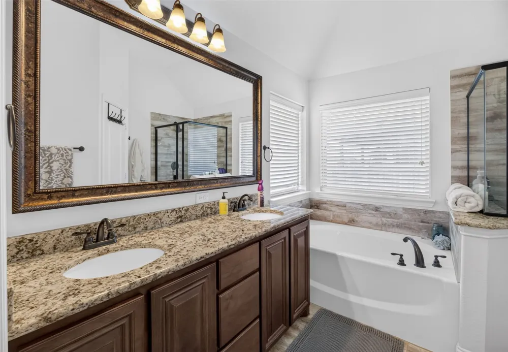 11805 Dixon Drive Fort Worth, TX 76108
