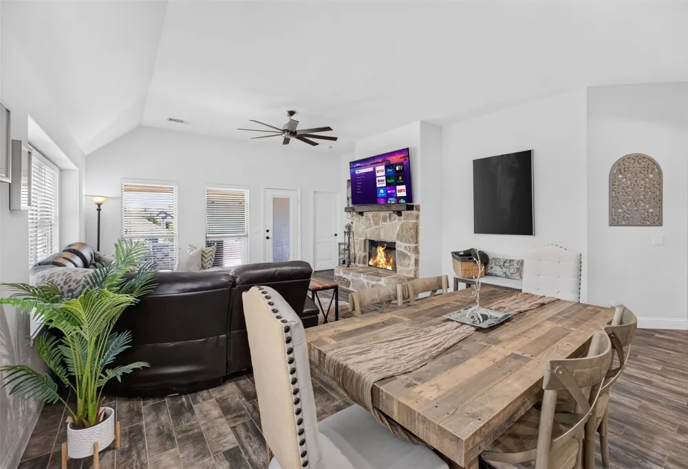 11805 Dixon Drive Fort Worth, TX 76108