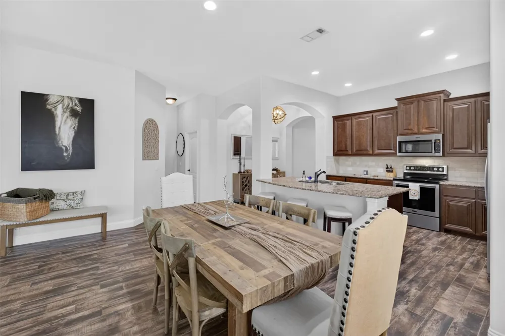 11805 Dixon Drive Fort Worth, TX 76108