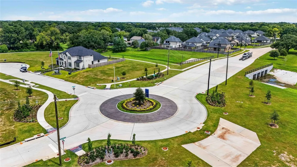 2319 Friendswood Trail Friendswood, TX 77546