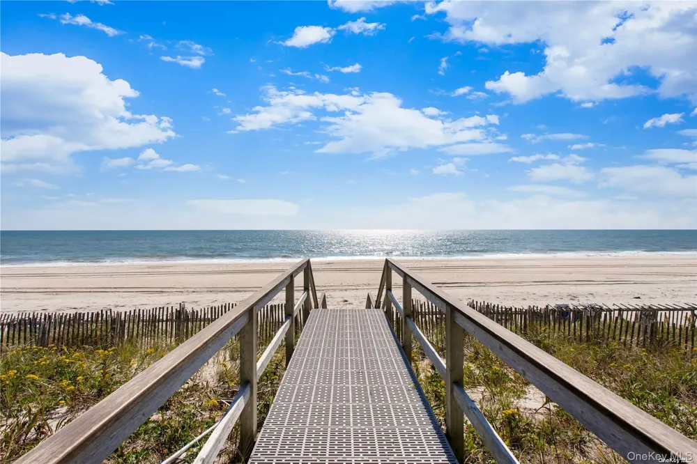 101 Dune Road #C-8 East Quogue, NY 11942