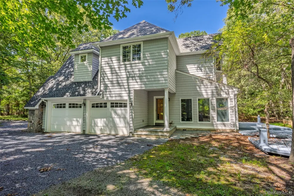 23 Cliff Road Belle Terre, NY 11777