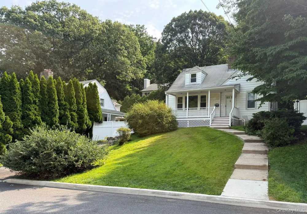 9 Chimney Pot Lane Ardsley, NY 10502