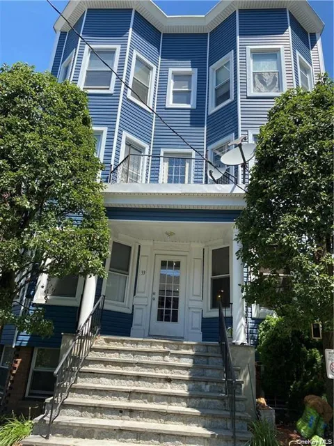 33 Washington Avenue #2L