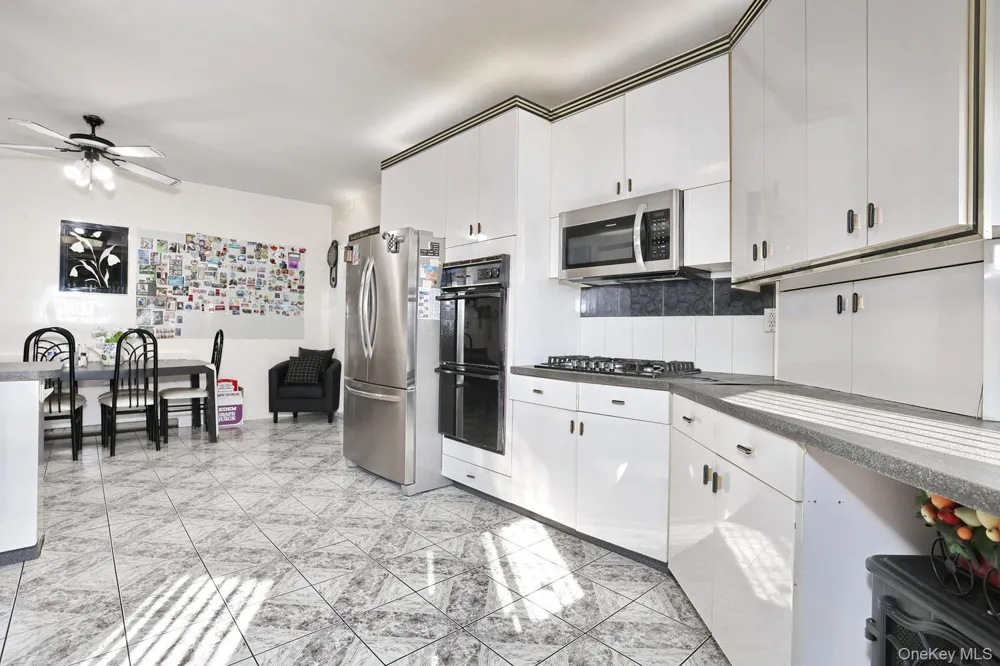 1 Morris Road Spring Valley, NY 10977