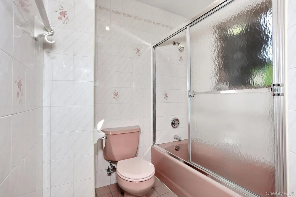 1 Morris Road Spring Valley, NY 10977