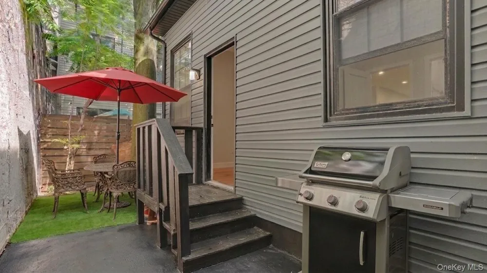 51 Hill Street Brooklyn, NY 11208