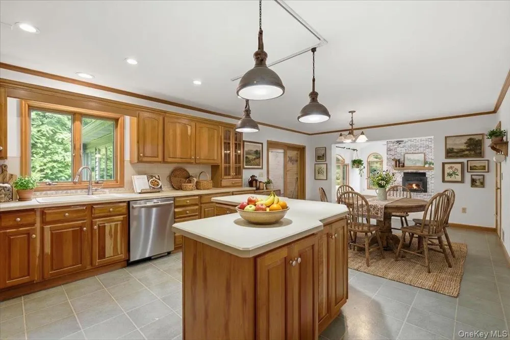 182 Red Rock Road Cairo, NY 12413