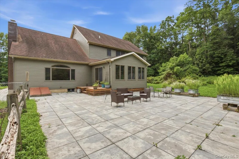 182 Red Rock Road Cairo, NY 12413