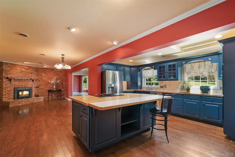 2 Pine Tree Drive Katonah, NY 10536