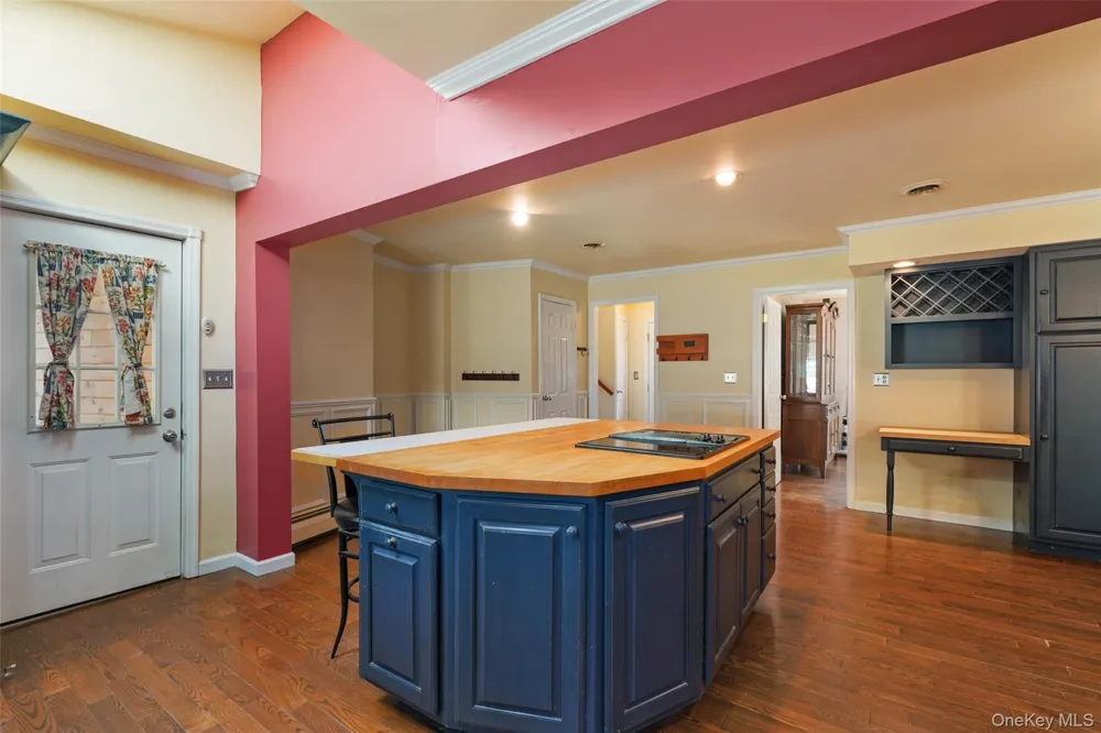 2 Pine Tree Drive Katonah, NY 10536
