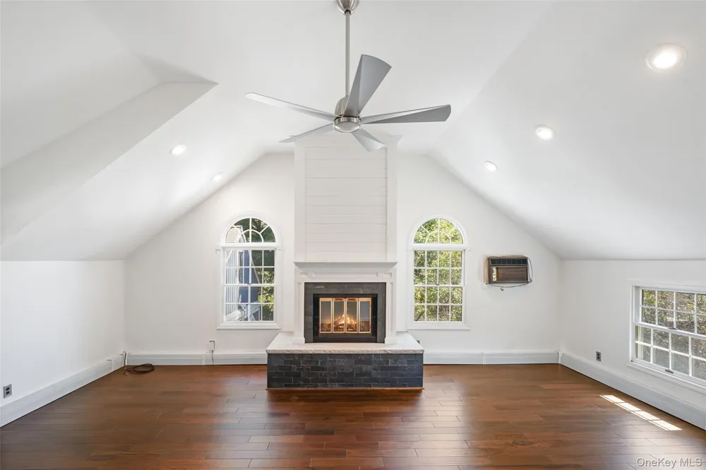 2 Pine Tree Drive Katonah, NY 10536