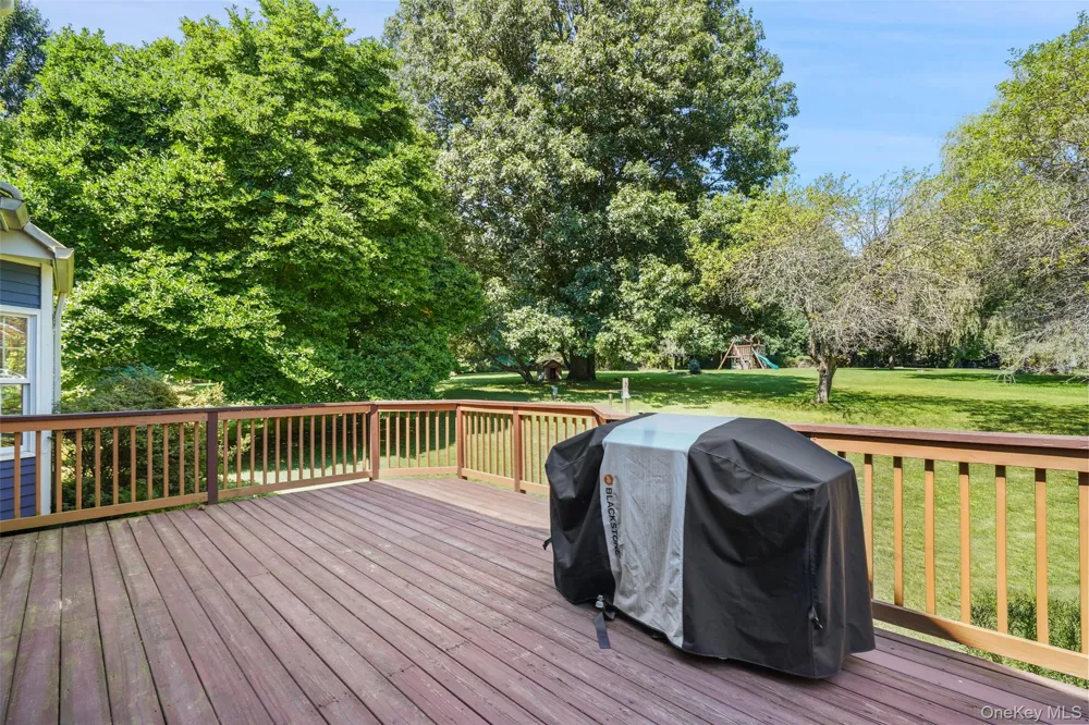 2 Pine Tree Drive Katonah, NY 10536