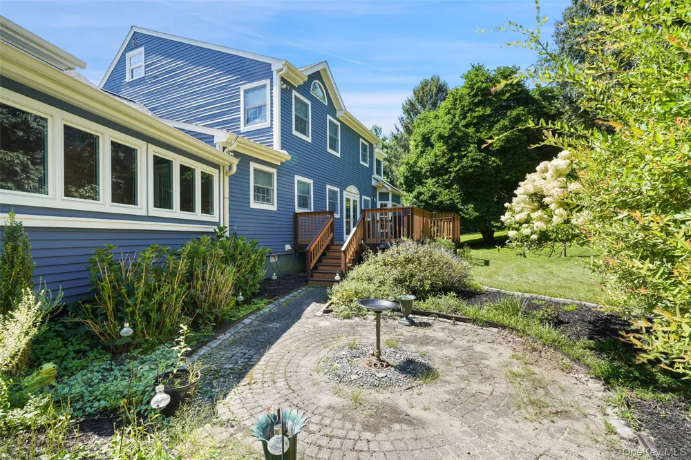 2 Pine Tree Drive Katonah, NY 10536