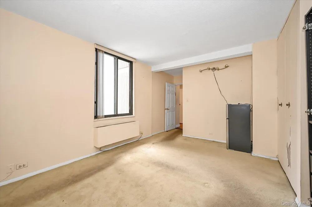 150-38 Union Turnpike #6F Flushing, NY 11367