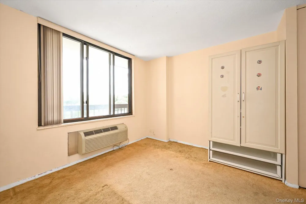 150-38 Union Turnpike #6F Flushing, NY 11367
