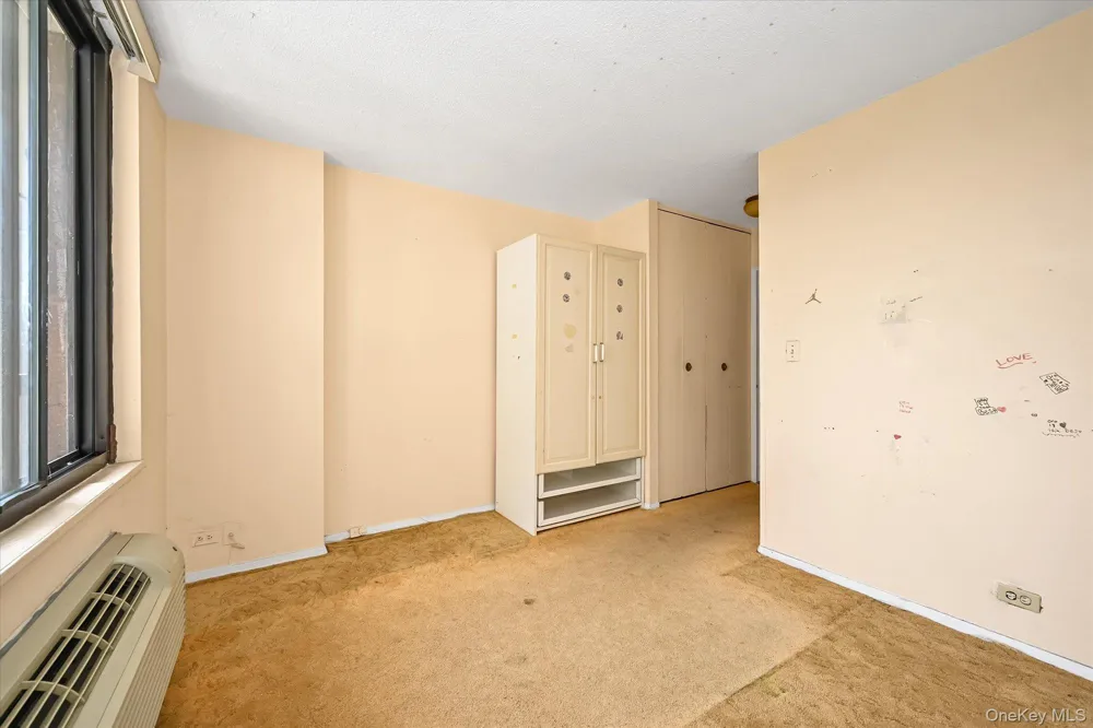 150-38 Union Turnpike #6F Flushing, NY 11367