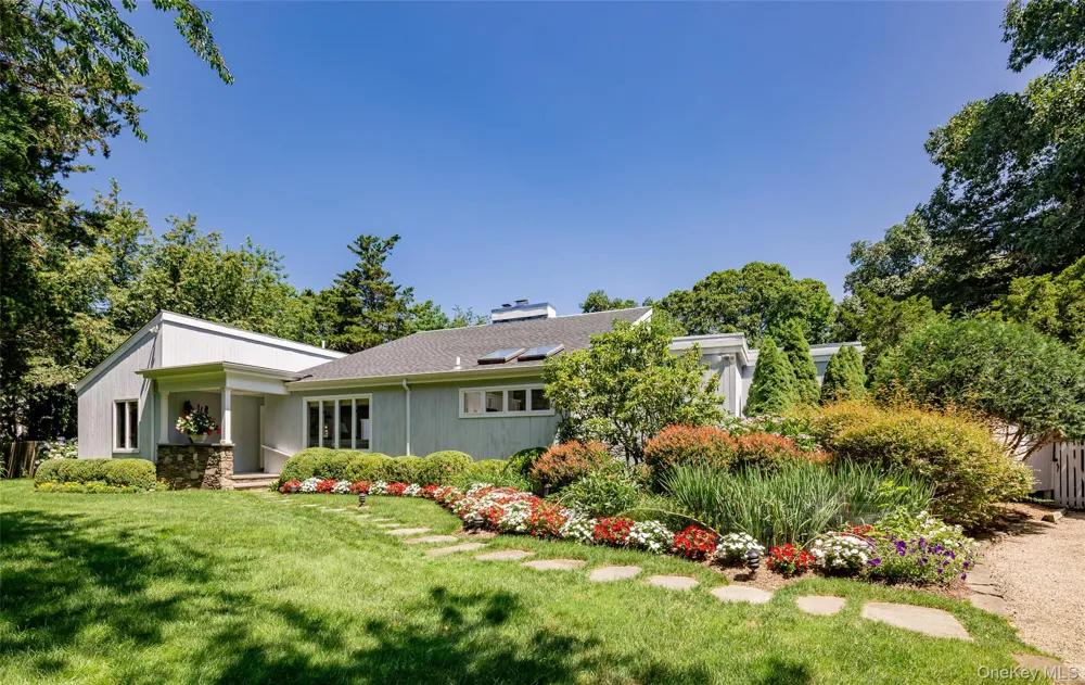 14 Rose Hill Road Water Mill, NY 11976