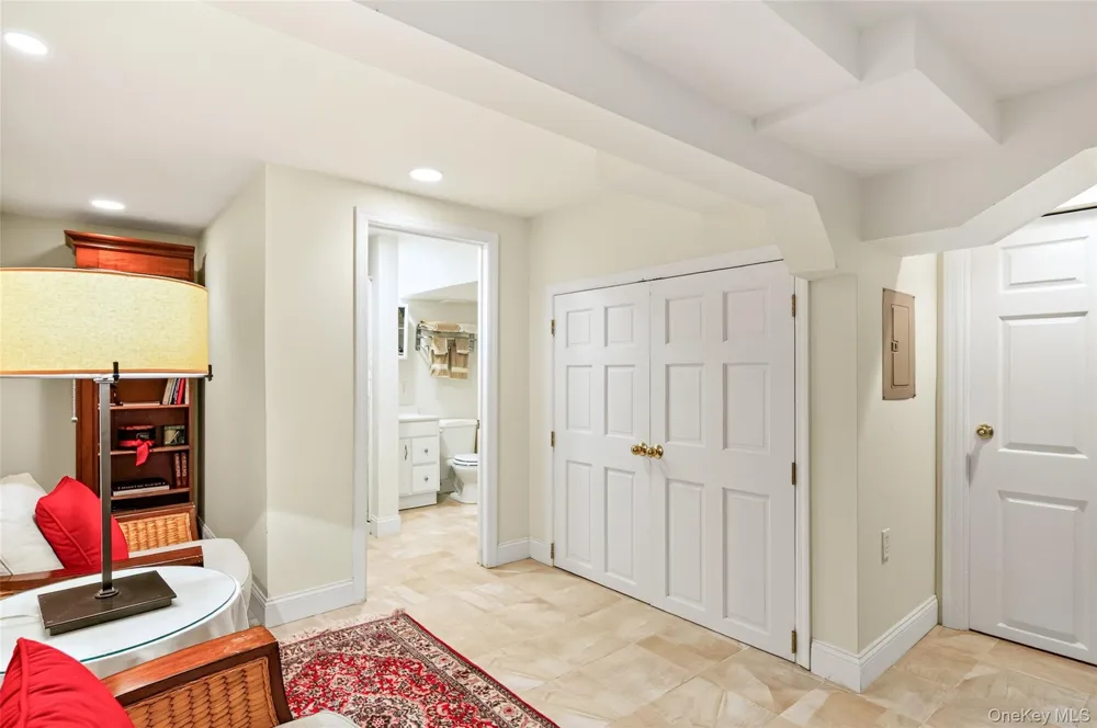 14 Rose Hill Road Water Mill, NY 11976