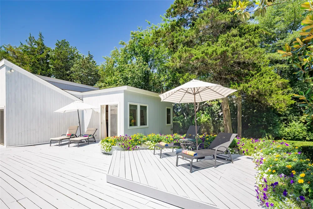 14 Rose Hill Road Water Mill, NY 11976