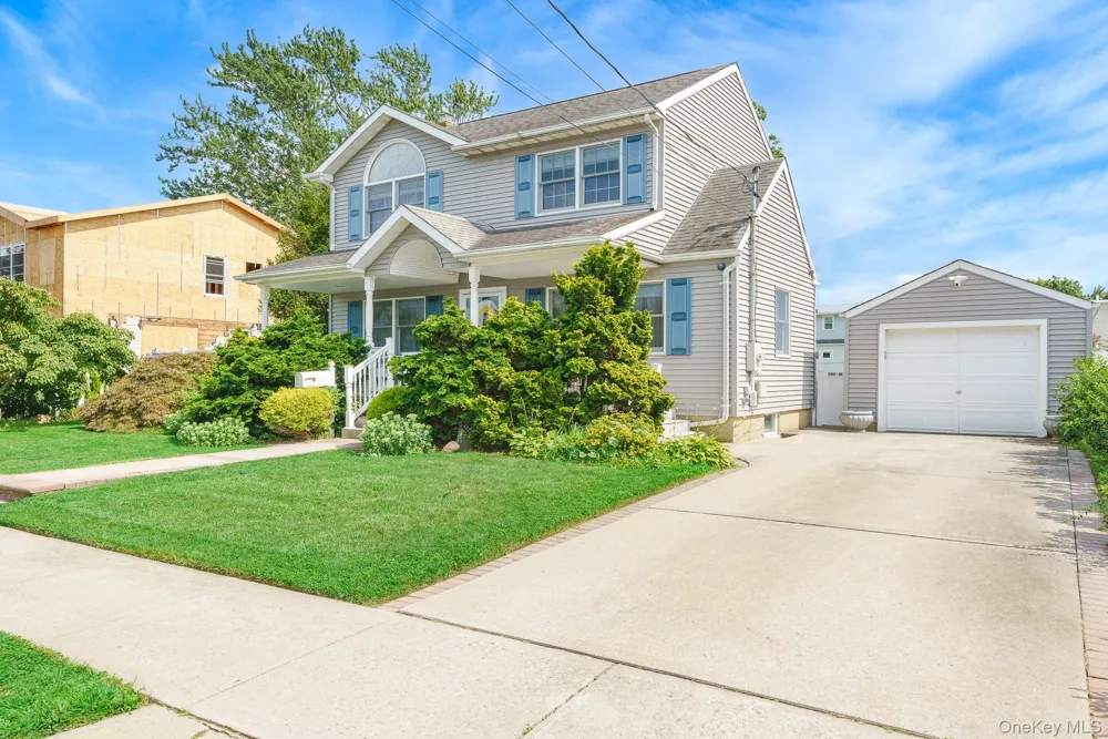 219 Leonard Street North Bellmore, NY 11710