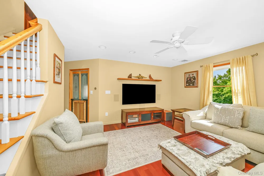 219 Leonard Street North Bellmore, NY 11710