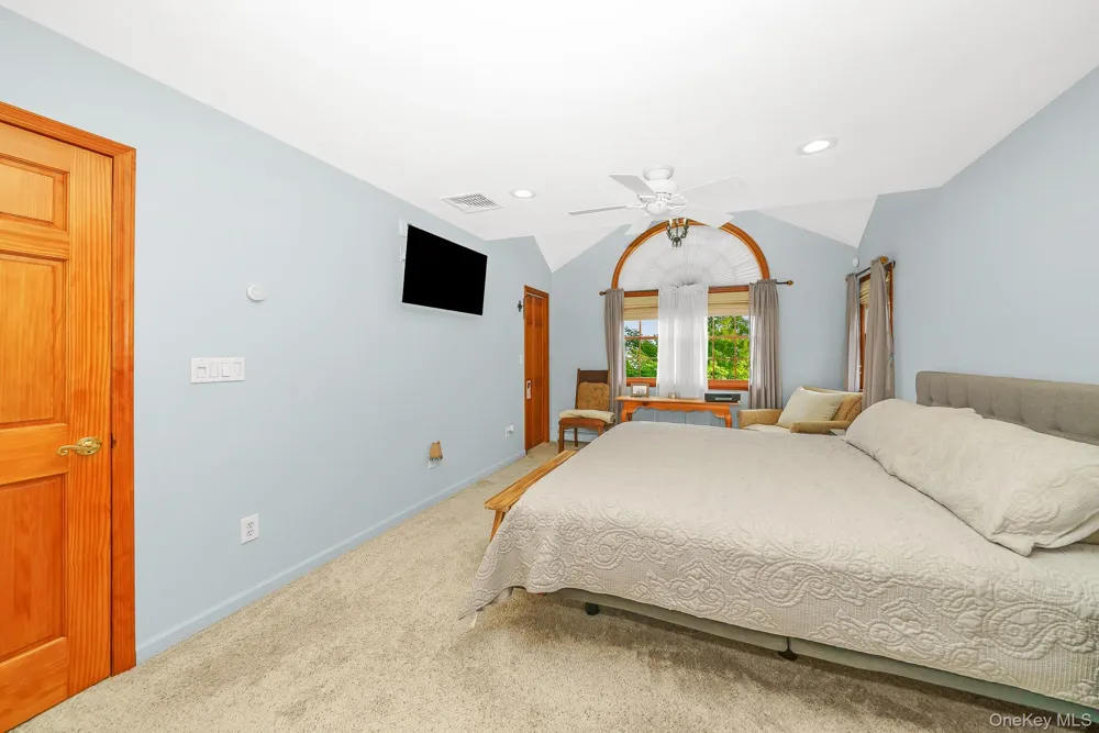219 Leonard Street North Bellmore, NY 11710