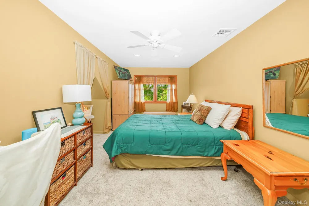 219 Leonard Street North Bellmore, NY 11710