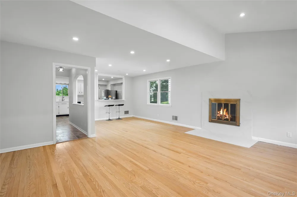 71 Ewart Street Scarsdale, NY 10583