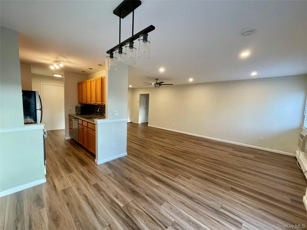 348 Central Park Avenue #C9 Scarsdale, NY 10583