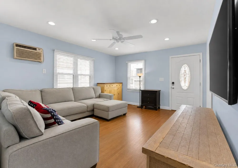33 Minnesota Avenue Long Beach, NY 11561