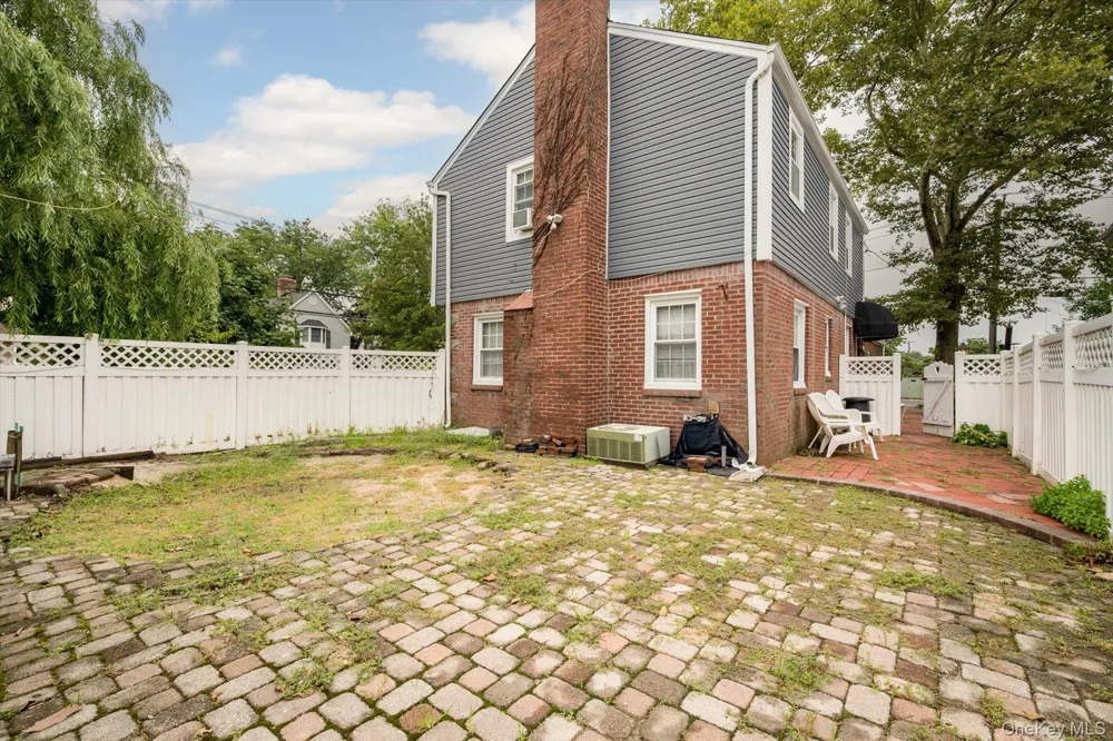 2563 Milburn Avenue Baldwin, NY 11510