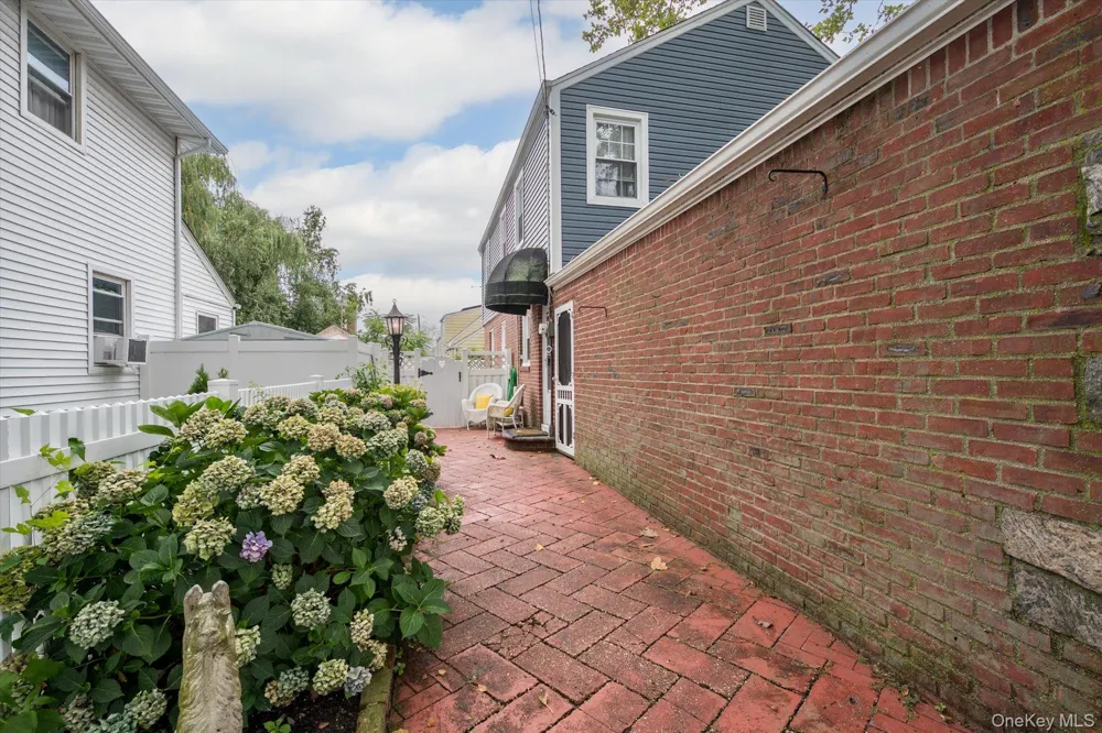 2563 Milburn Avenue Baldwin, NY 11510