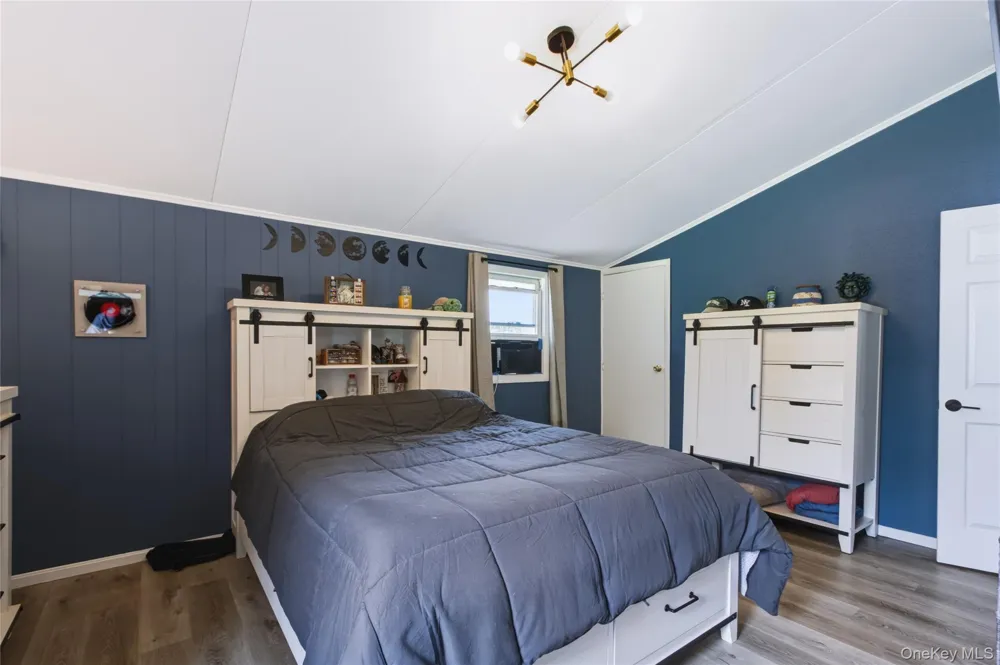 20 Seneca Lane Milton, NY 12547