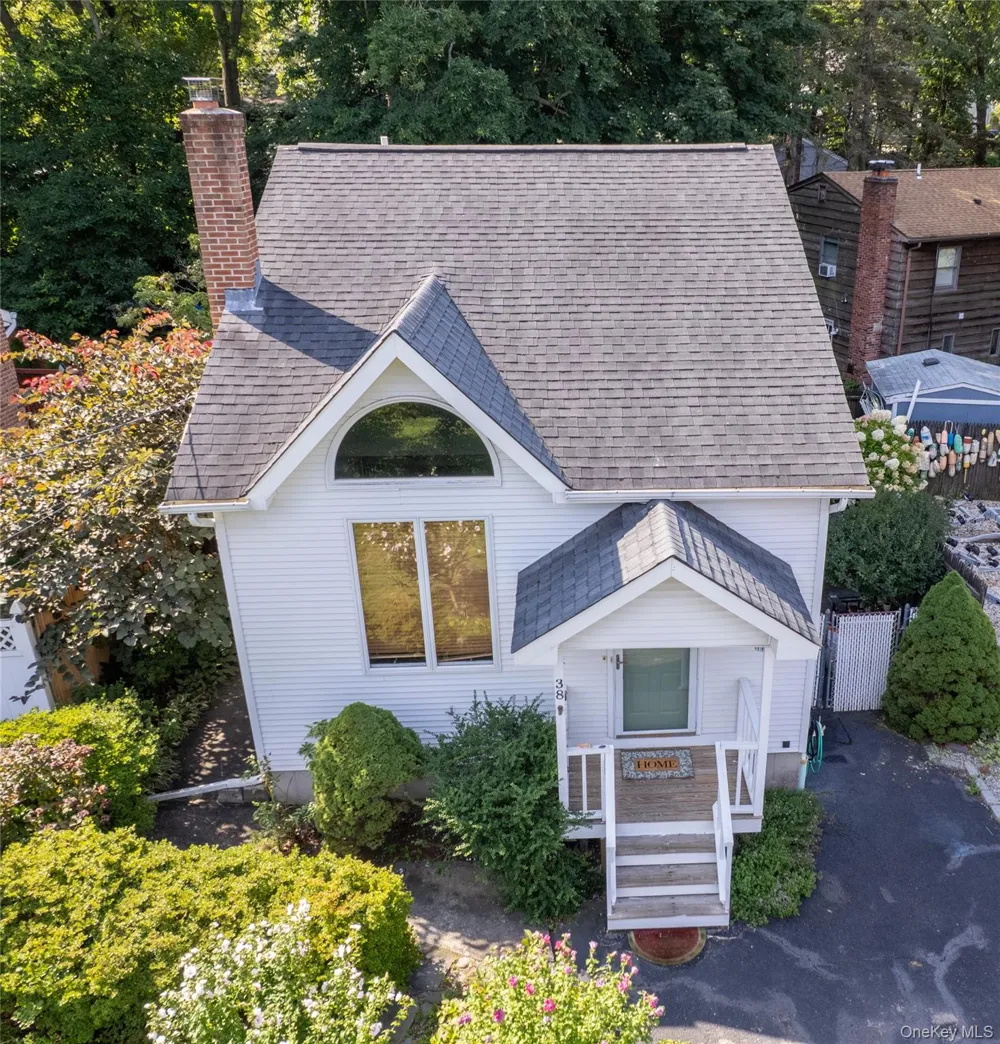 38 Montauk Road Sound Beach, NY 11789