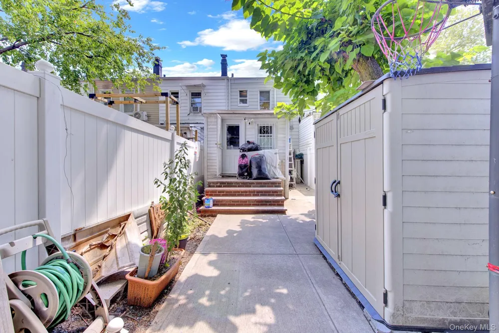 15313 118th Avenue Jamaica, NY 11434