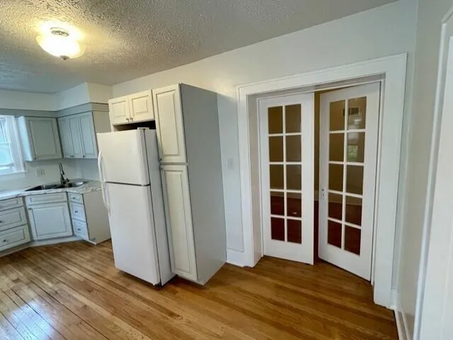 208 S Elm Street Three Oaks, MI 49128
