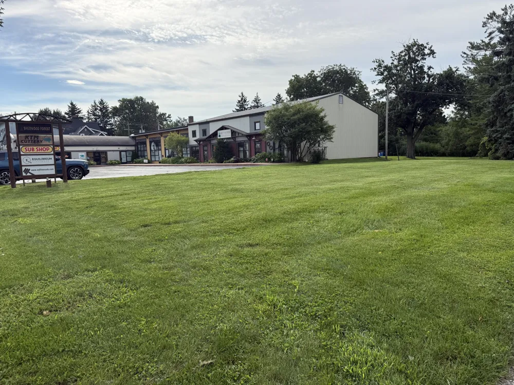 208 S Elm Street Three Oaks, MI 49128