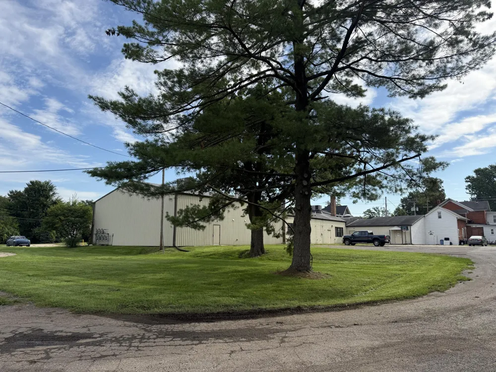 208 S Elm Street Three Oaks, MI 49128