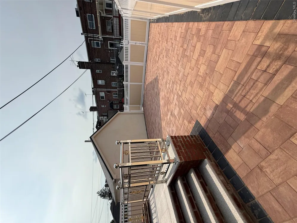 141-09 72nd Avenue Flushing, NY 11367