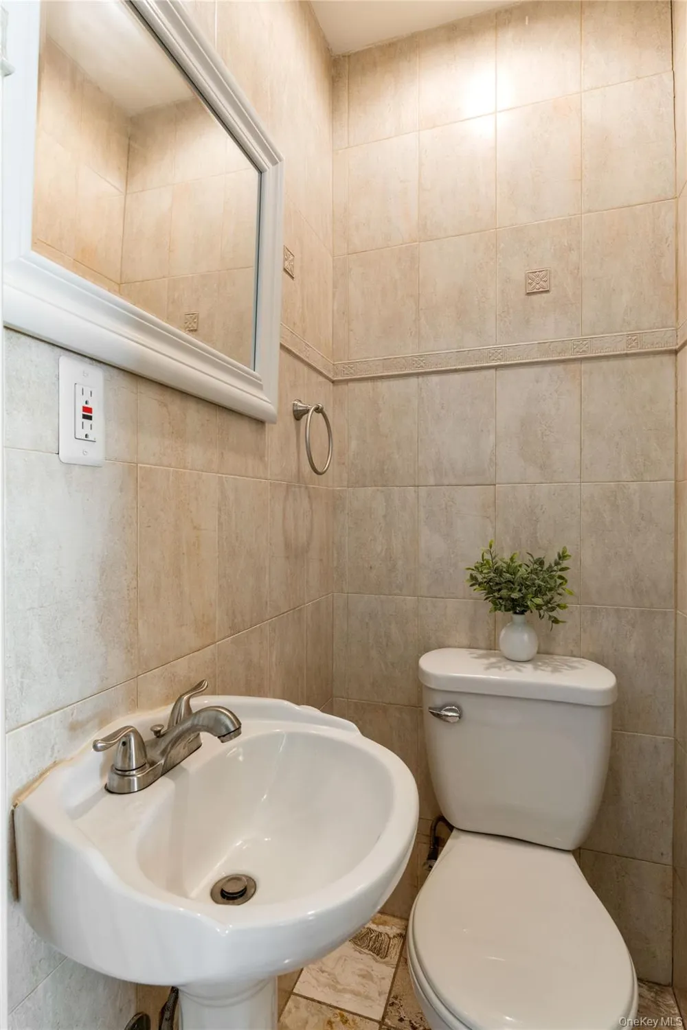 89-72 216th Street Queens Village, NY 11427