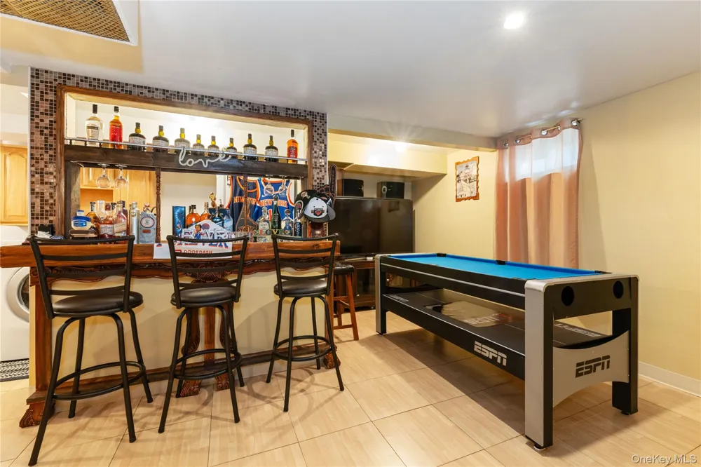89-72 216th Street Queens Village, NY 11427