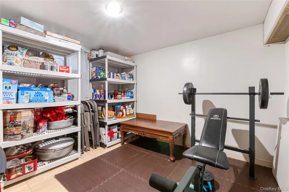 89-72 216th Street Queens Village, NY 11427