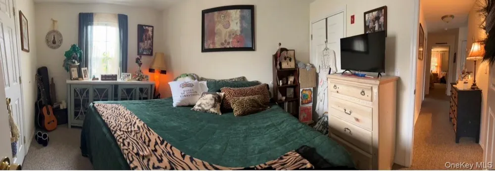 13 Garden Way East Islip, NY 11730