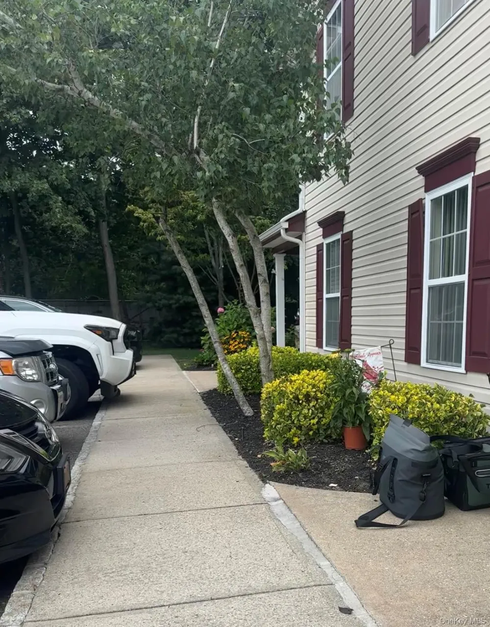13 Garden Way East Islip, NY 11730