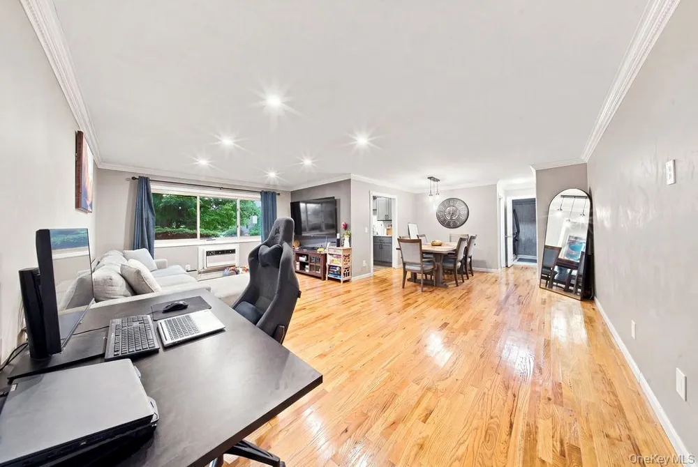 2397 Union Boulevard #7A Islip, NY 11751